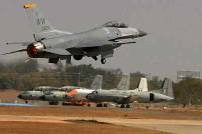India is lobbying US to block sale of F-16s to us: Pakistan