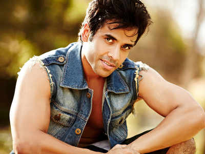 Tusshar plays a ruthless gangster in 'Chicago Junction'