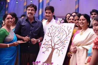 Brahmotsavam is a true celebration of life: Srikanth Addala