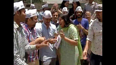 MCD bypoll results: Good show by AAP, Congress