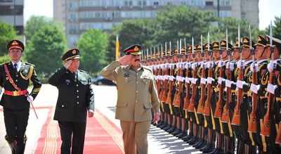 Pakistan army chief Raheel Sharif hold talks with top Chinese officials