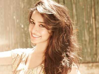 Shraddha Kapoor learns to play basketball for her next
