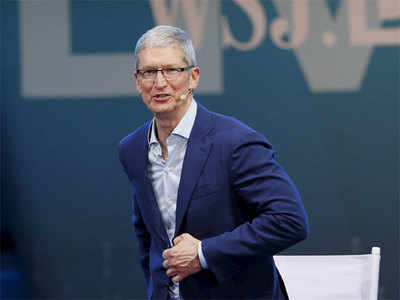 After temple visit and Bollywood bash, Tim Cook to watch IPL game in Kanpur