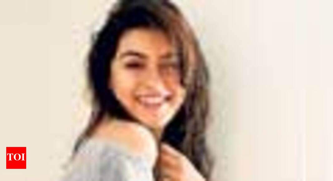 I make my workouts interesting: Hansika | Hindi Movie News - Times of India