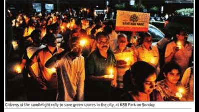 Hyderabadis turn up to lend support for saving green cover
