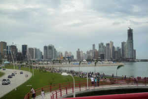 Go for a bike ride on Cinta Costera