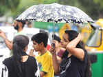 Mercury dips after rains lash Delhi