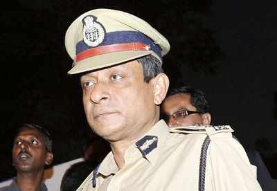 Centre serves notice to IPS officer Satish Verma who probed Ishrat Jahan case