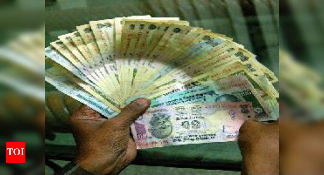 RBI Sets Rupee Reference Rate At 67 44 Against US Dollar Times Of India