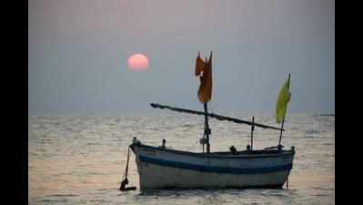 Paradip officials seize 10 boats for violating fishing ban