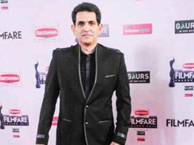 'Sarbjit' could not be based on Sarabjit, says Omung Kumar