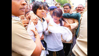Temple row: Activist Trupti Desai attacked