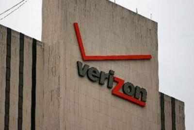 Yahoo bid: Verizon hires BoA