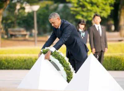 Obama becomes 1st US president to visit Hiroshima bomb site