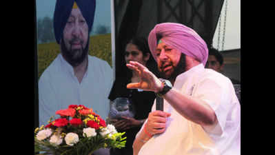Badals have abdicated authority; should resign, says Punjab Congress Chief