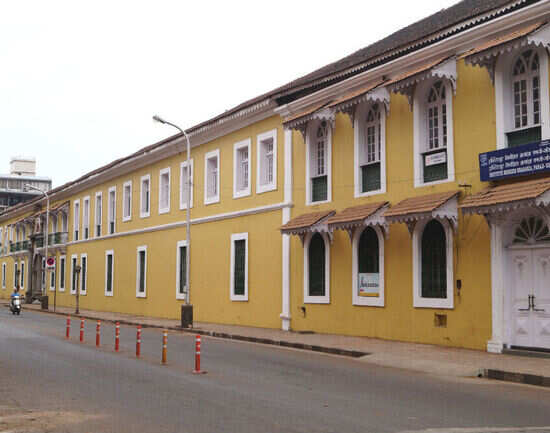 Institute Menezes Braganza
