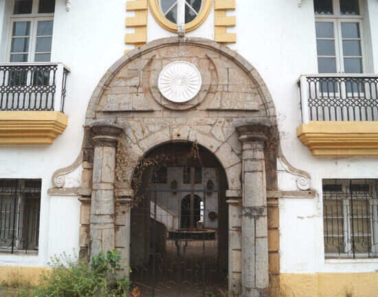 Secretariat Building