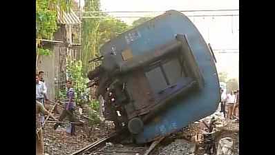 Rail traffic hit on Mumbai’s Western Line as coach derails