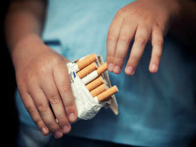 33% of Kolkata school kids smoke: Survey