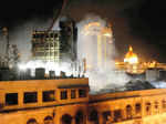 Massive fire engulfs iconic Mumbai building