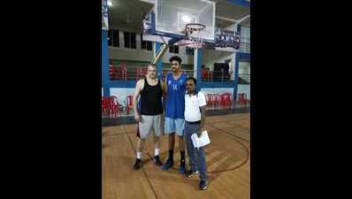 Electrician's son earns Rs 50 lakh US scholarship in basketball trials