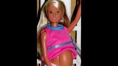 Do pregnant dolls help in imparting sex education Kolkata