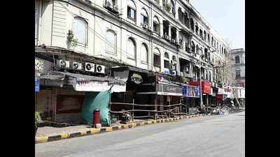 Shoppers disappointed as Colaba’s fashion hub wears a deserted look