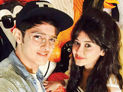 Rohan Mehra and Kanchi Singh are the new lovebirds in town