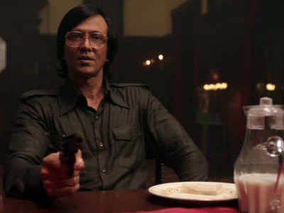 'San 75' Trailer: Kay Kay Menon tells the bloodied tale of first mobile phone in India