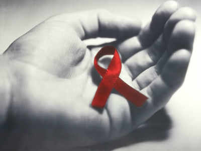 AIDS deaths in India down 55% since 2007