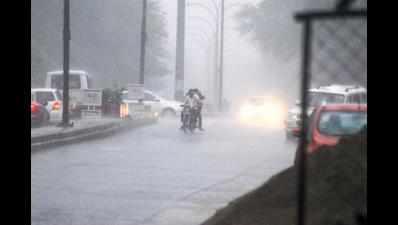 SW monsoon advances with intense rains in Kerala, leaves two injured
