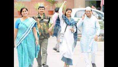 Our post is just like that of an intern: AAP MLAs to Election Commission