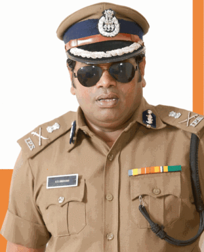 I used to hide on seeing policemen: Pashanam Shaji