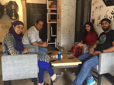 Cafe culture brews in chinar country