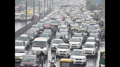Clogged with traffic, bridges choke Ahmedabad's daily breath