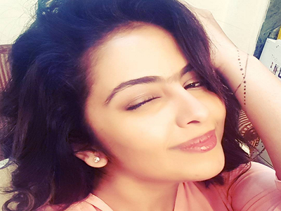 Avika Gor experiments with looks; turns geek