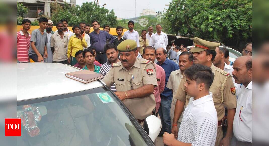 Two Agra traders fire at one another, both hurt Agra News Times of