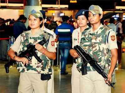 All-women combat group in Metro trains