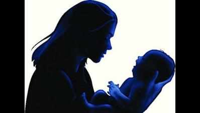 Woman delivers 2 babies at 2 railway stations