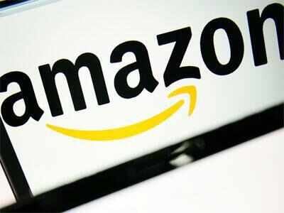 Amazon India builds big web lead over Flipkart: Report