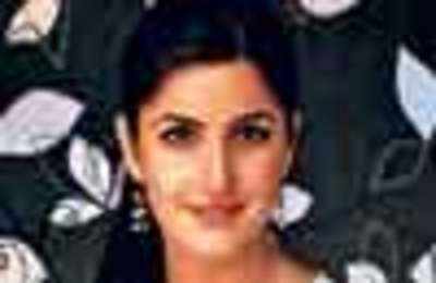 Glow should come from within: Katrina
