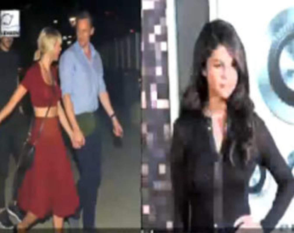 
Selena in awe with Taylor’s beau Tom Hiddleston
