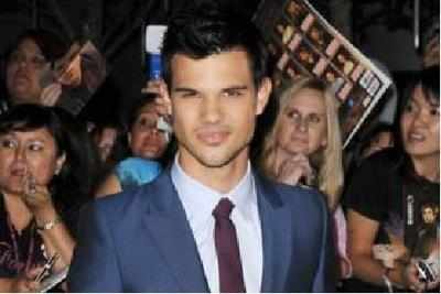 Taylor Lautner joins 'Scream Queens' cast