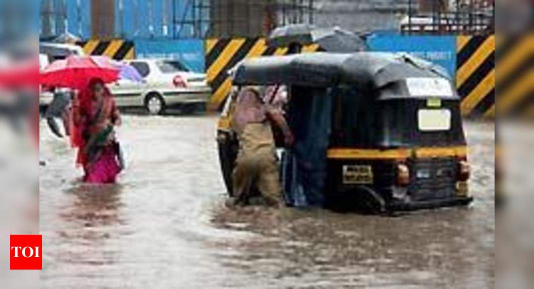 Airoli gets waterlogged in first downpour, Panvel remains dry | Navi ...