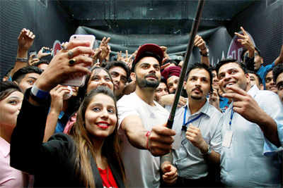 Virat Kohli gets candid with his fans