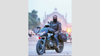 Musafir on bike on to dispel negativity about Islam