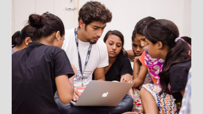 Web literacy among the underprivileged in Kolkata