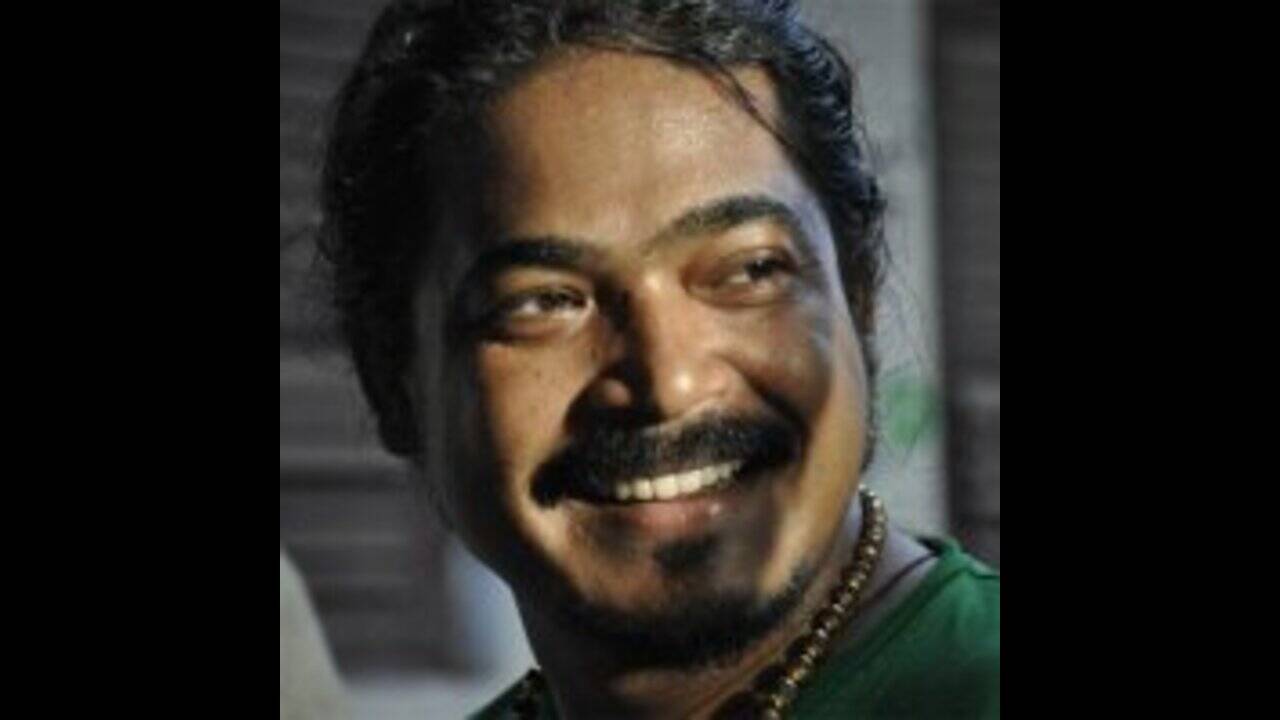 pure nudism body paint 