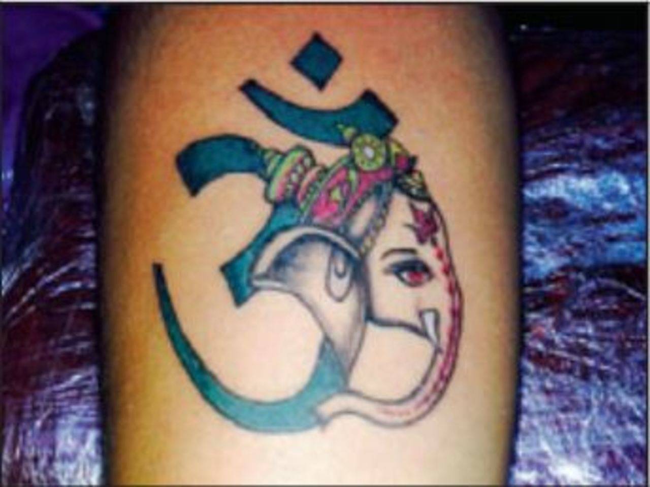 Gods make it to tattoo themes in Lord Shiva's abode | Varanasi News - Times  of India