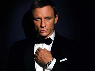 Daniel Craig in talks to star opposite Halle Berry in 'Kings'
